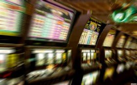 slots 777 bet